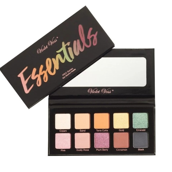 Violet Voss Other - 2/35$ New Violet Voss Essentials